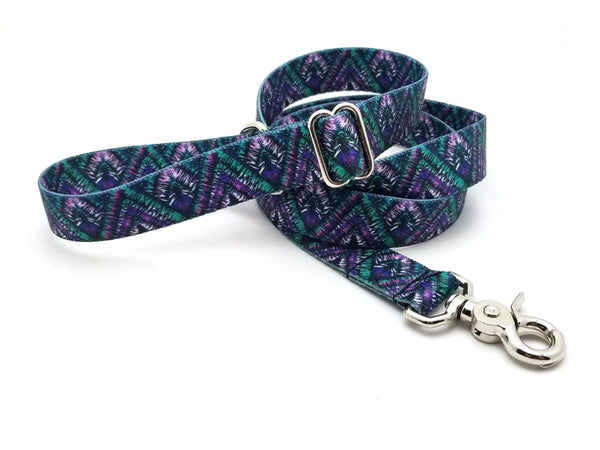 Tribal Chevron Adjustable Handle Leash